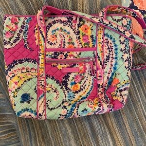 Vera Bradley paisley bag